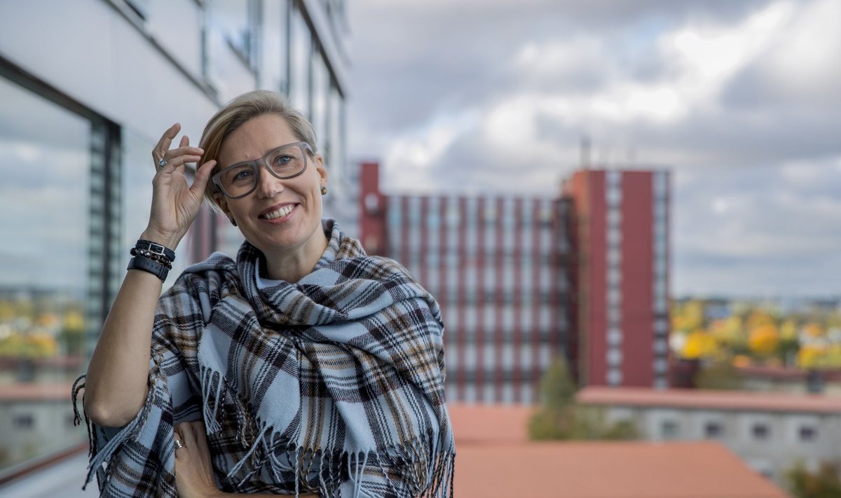 Karin Alamaa-Aas kinnitab, et tema juhitav proviisorite koda võitleb apteekrite ja patsientide, mitte Margus Linnamäe huvide eest.