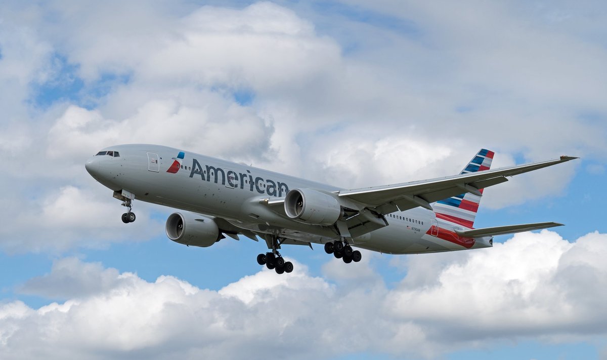 Reisija kaebas American Airlinesi kohtusse, kuna stjuardess rikkus ta tätoveeringu.