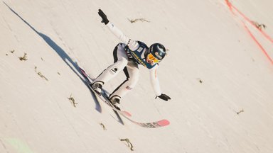 Aigro treenib hooaja lõpuni koos USA koondisega. FIS kehtestas reegli, mis võib peagi osutuda ohtlikuks