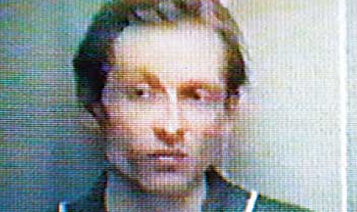 KÕMULEHTEDE MAIUSPALA: Prostituudi tapmises kahtlustatav Teet Härm muutus Rootsis sama tuntuks kui Hannibal Lecter kinolinal. ETV
