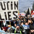Tuhanded inimesed tulid Venemaal uue raudse eesriide kerkimise hirmus tänavatele