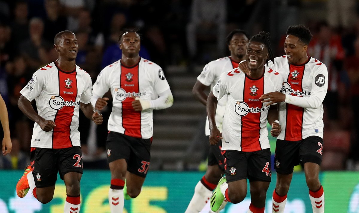 Southampton teenis koduväljakul magusa võidu.