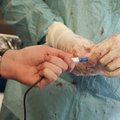 Ebaseaduslikes inimuuringutes süüdistatav Valga haigla ülemarst astub Tartus kohtu ette