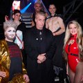 „Я в шоке“: барабанщик Rammstein прокомментировал секс-скандал с Линдеманном