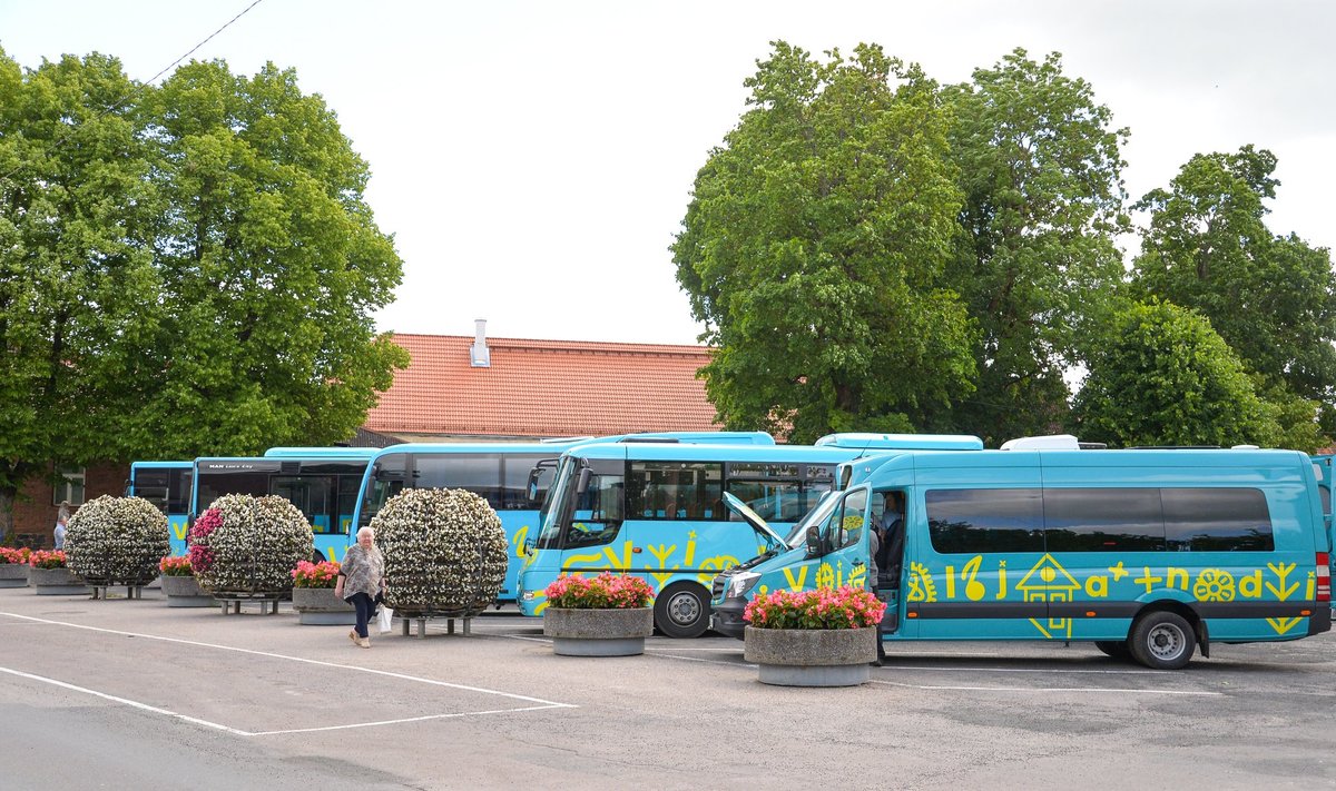 Viljandimaal ei ole rohkem bussiliiklust nagu väidab regionaal- ja põllumajandusministeerium. 