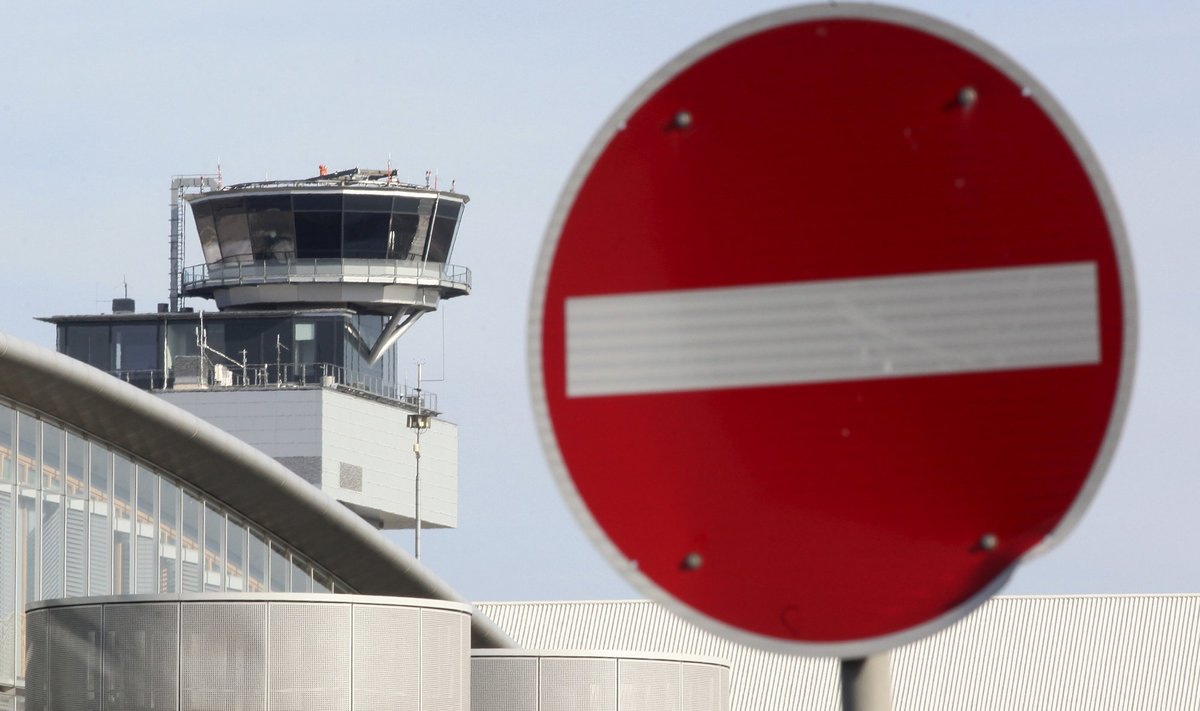 The control tower of Frankfurt airport is pictured