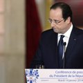Hollande tunnistas pressikonverentsil, et elab läbi valusaid hetki