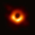 Universumi laienemise põhjus võib peituda musta augu keskmes