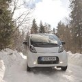 Videotesti treiler: elektriauto jääb lumme kinni