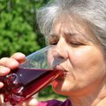 Медик советует лучший сок для пожилых