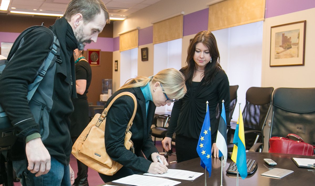   В Нарве открылся информационно-консультационный центр для граждан третьих стран