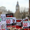 В Лондоне митингуют, требуя отставки Кэмерона из-за панамского досье
