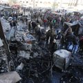 FOTOD ja VIDEO: Vaatluskeskus: Islamiriigi pommiplahvatused tapsid Süüria šiiidi pühamu juures 71 inimest