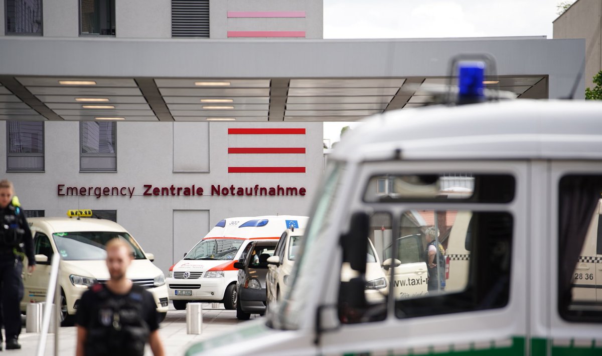 Berliini Charité haiglat turvab mitmekordne politseikordon
