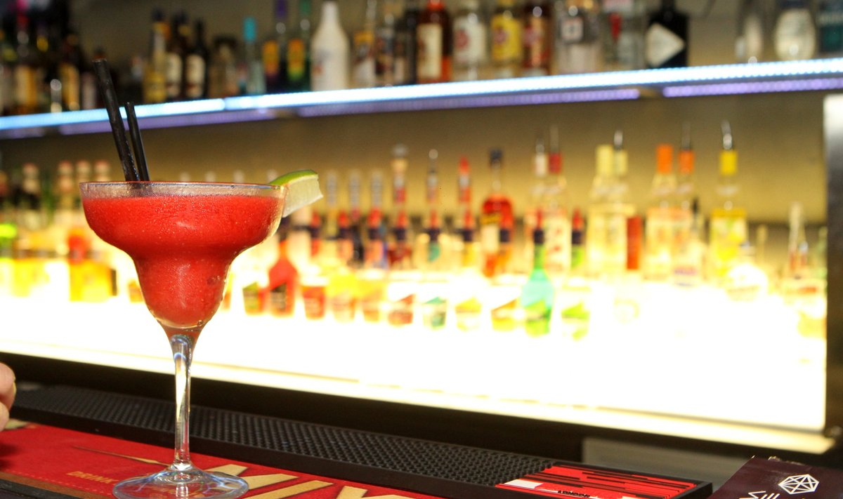 Kokteili võib alati kokku segada alkoholivabana, nii kodus kui baaris.