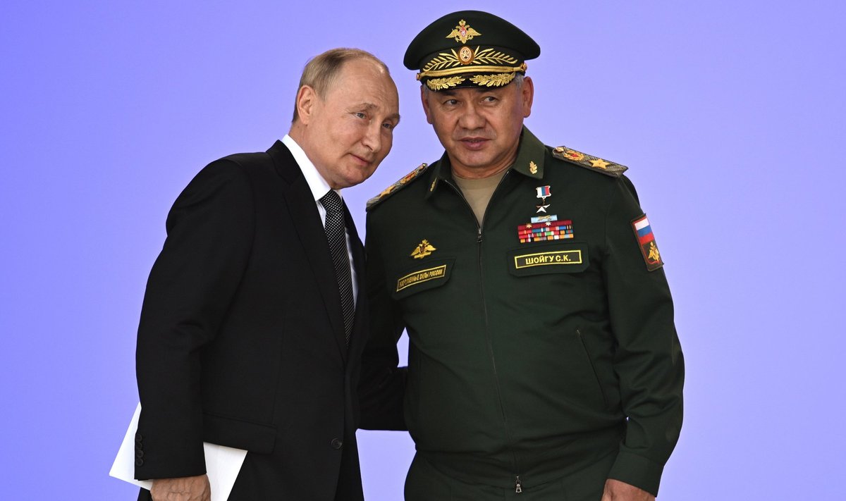 Vladimir Putin ja Sergei Šoigu.