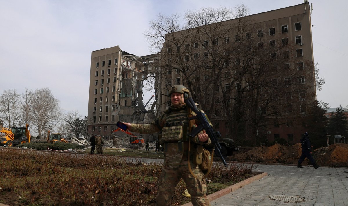 MÕKOLAJIV: Piirkonnaadministratsiooni maja sai Vene vägedelt ränga löögi.