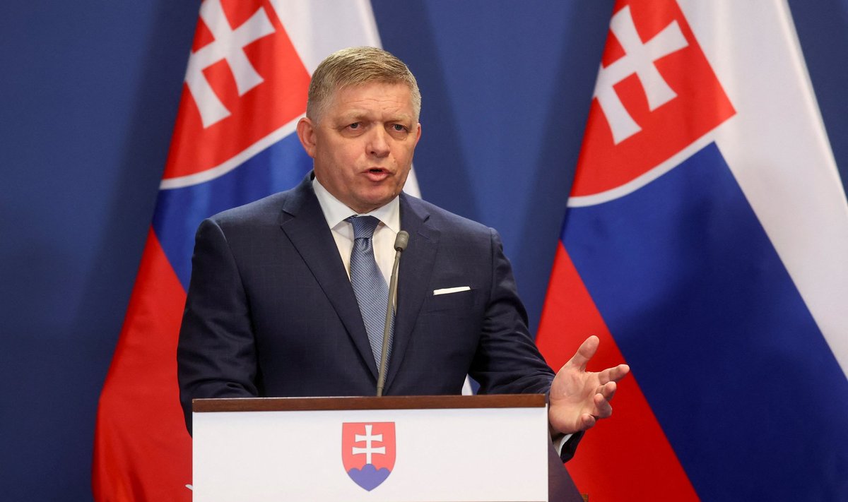 Slovakkia peaminister Robert Fico pressikonverentsil