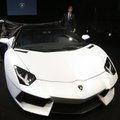 Lamborghini esitles Aventador LP700-4 rotsterit