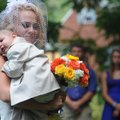 Vanemate pulmas isameheks olnud kaheaastane poiss suri ema käte vahel