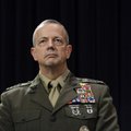 Pentagon uurib USA Afganistani vägede juhi e-kirju Petraeuse sõbrannale