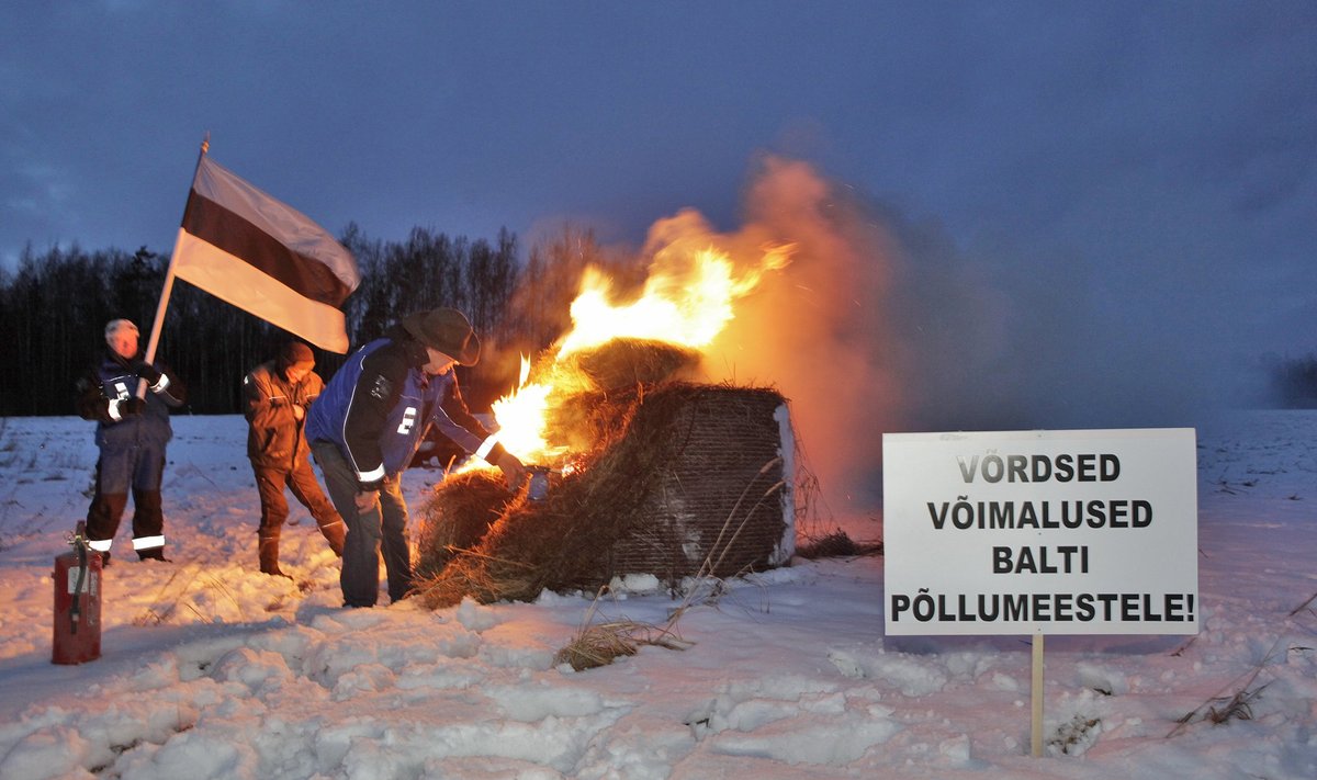  Eesti ja Läti põllumehed süütasid protestilõkked /Ikla piiripunkt
