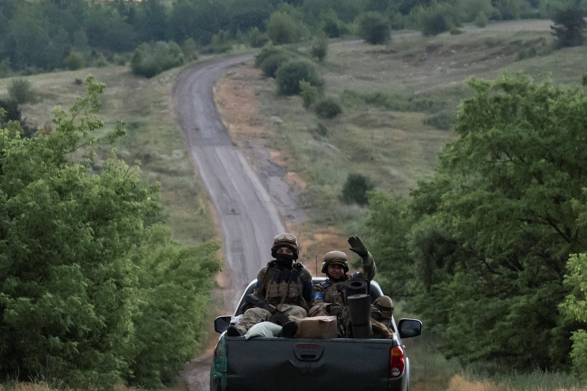 ВОЕННЫЙ ДНЕВНИК (841-й день) | Военнослужащие РФ открыли огонь по мирным  жителям в Брянской области - Delfi RUS