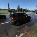 ФОТО: Из-за аварии водопровода на бульваре Мере в центре Таллинна нарушено движение