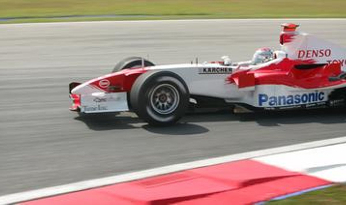 Jarno Trulli Malaisia GP vabatreeningul