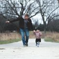 Uued ajad, uued nõuded: need on 25 asja, millega iga moodne isa peab tänapäeval toime tulema ja oskama lastele õpetada
