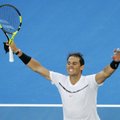 Nadal edenes Austraalias põnevusmatši võitjana 16 hulka, Istomin samuti edasi