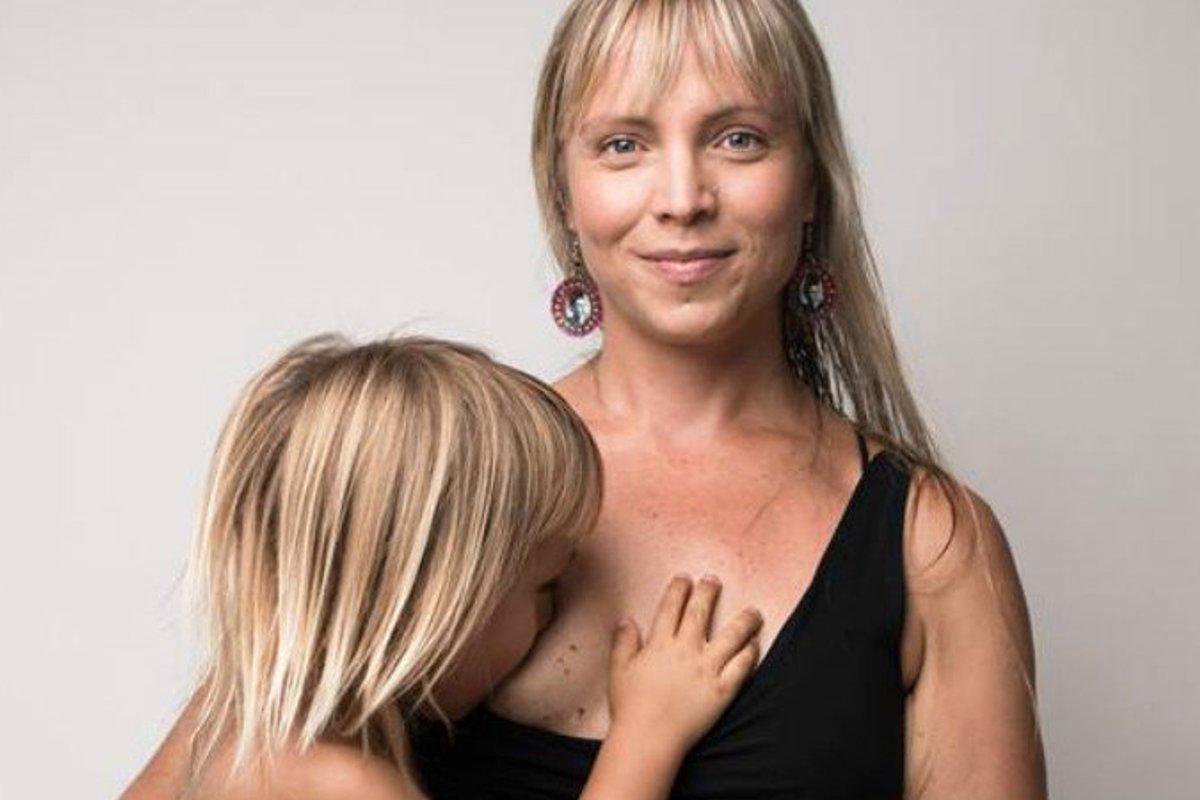 Фотограф Джейд Билл Breastfeeding