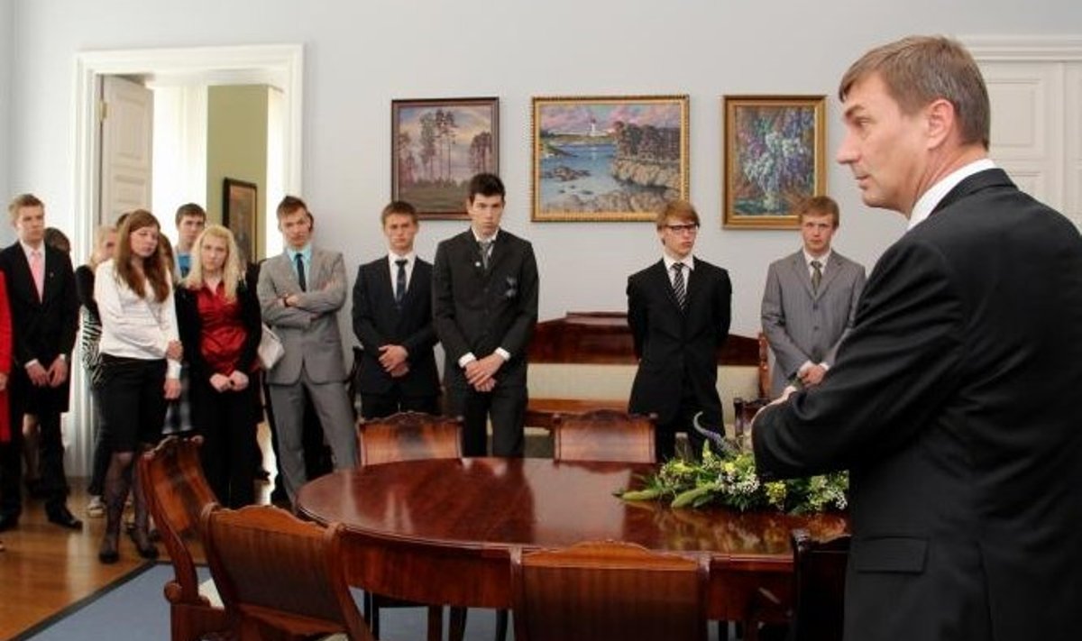 Peaminister Andrus Ansip kohtumas ettevõtlike noortega