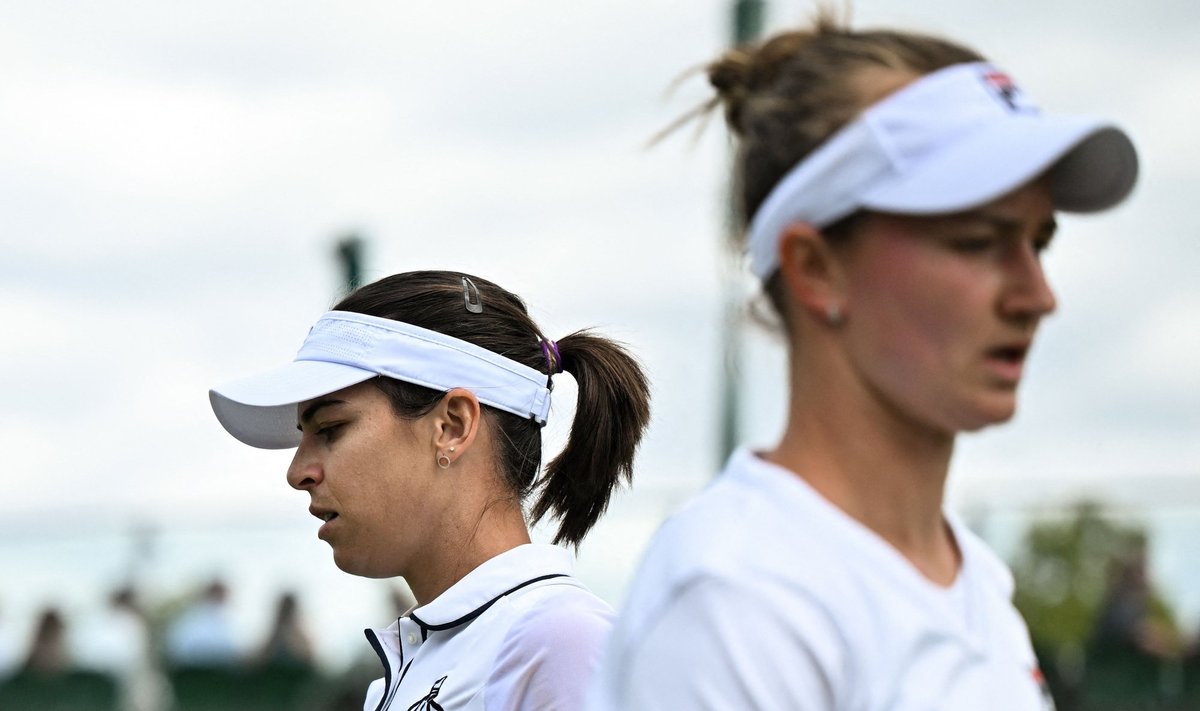Ajla Tomljanovic ja Barbora Krejcikova tänavu Wimbledonis.