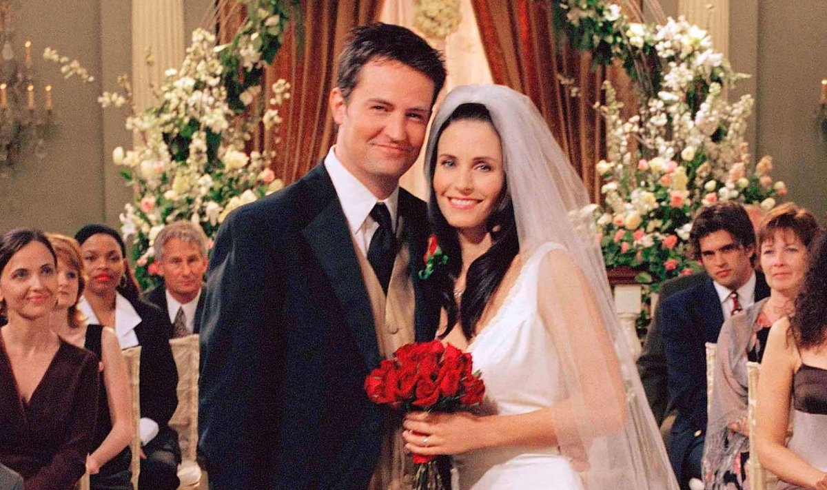 Matthew Perry ja Courteney Cox kehastasid „Sõprades“ Chandlerit ja Monicat ning jõudsid sarjas ka abielluda