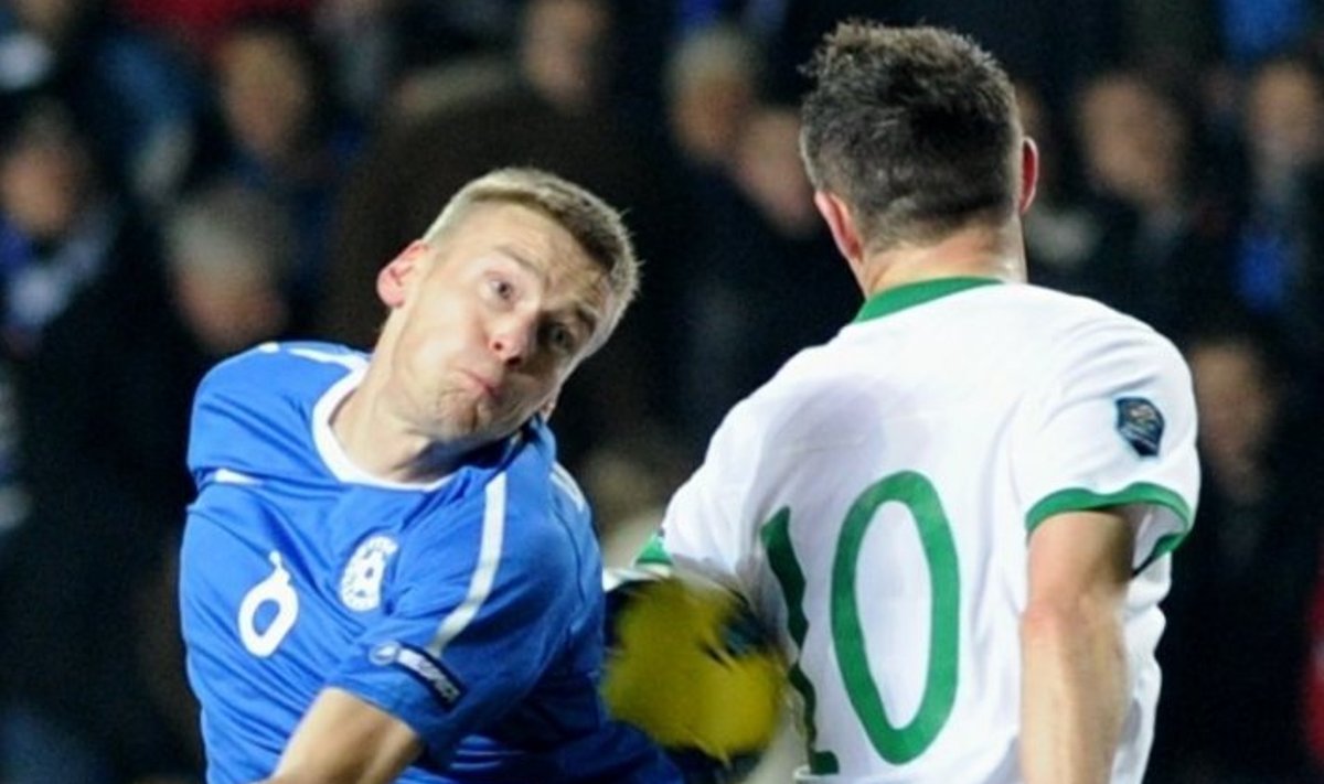 Aleksandr Dmitrijev mängus Iirimaa ja Robbie Keane vastu
