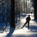 FOTOD: Suusahuvilised trotsisid ülemaailmsel lumepäeval külma Järve terviserajal