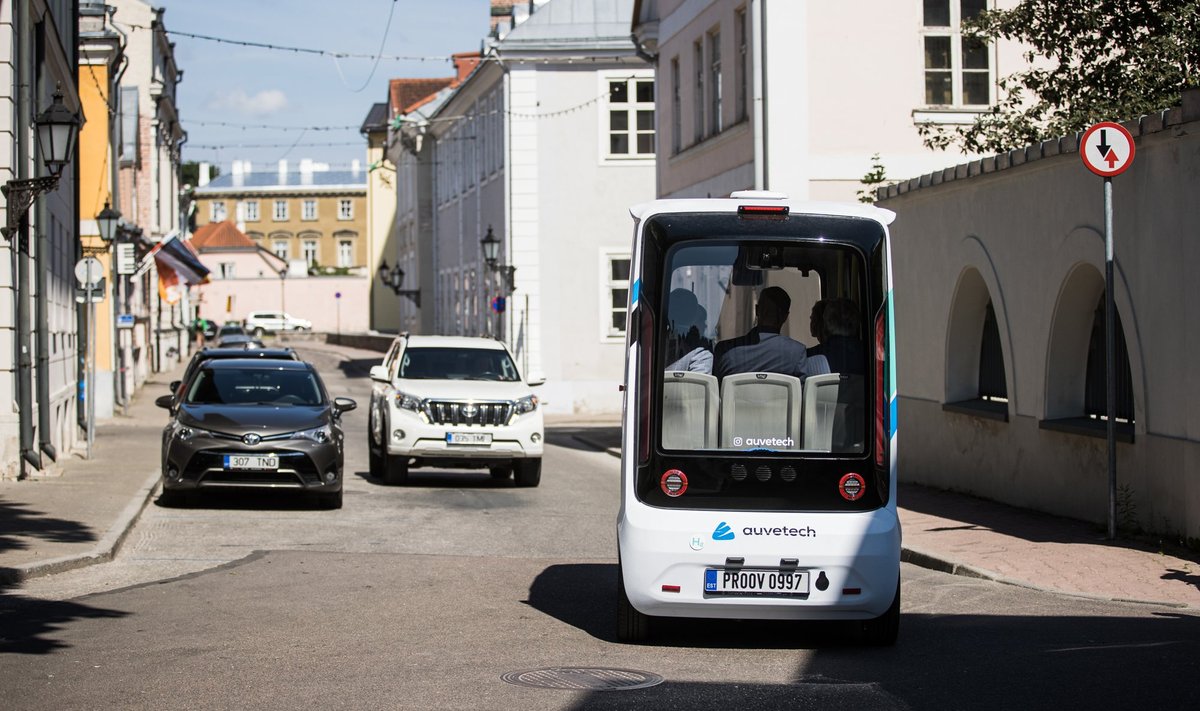 Eestis loodud maailma esimene autonoomne vesinikusõiduk