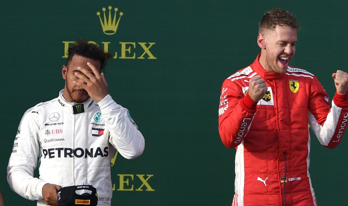 Lewis Hamilton (vasakul) pidi nukralt tõdema, et seekord mängisid Sebastian Vettel ja Ferrari ta üle.