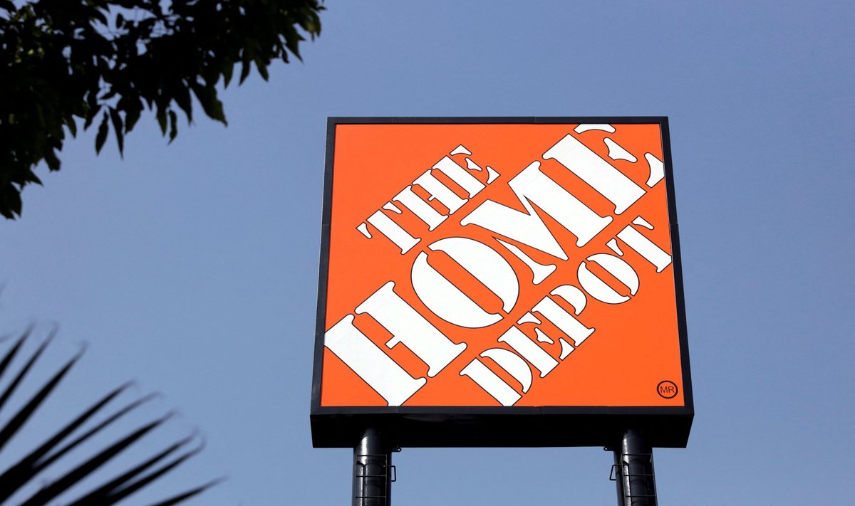 Üks viimane 12 kuu jooksul enim langenud suurettevõtetest on ehituspoodide kett Home Depot.