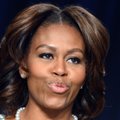 KLÕPS: Internet hullub! Endine esileedi Michelle Obama näitas oma loomulikku juuksepahmakat