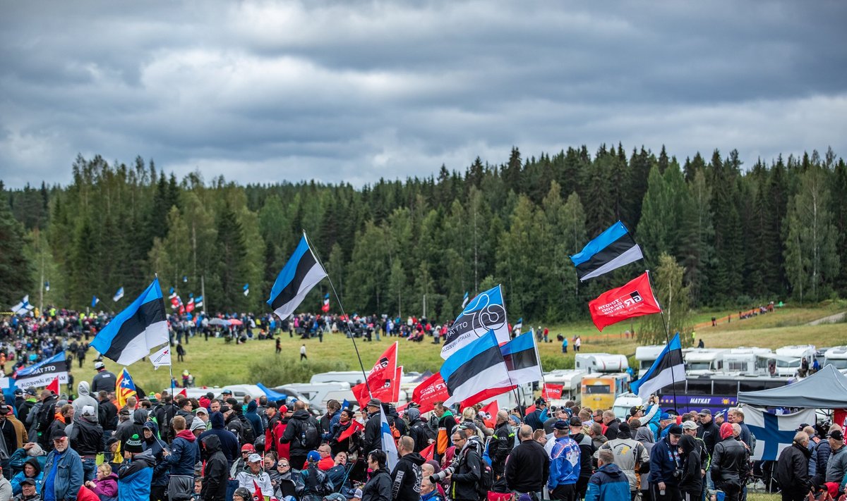 Tuhanded Eesti rallifännid on harjunud Ott Tänakule võõrsil kaasa elama.