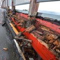 DELFI VIDEO ja FOTOD: Mõne aasta eest avatud ning tänaseks lagunenud Vaida sild on ohuks jalakäijatele ja autojuhtidele