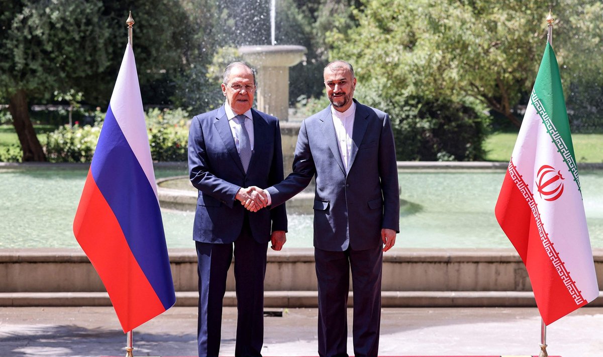 Venemaa viimaseid sõpru: Venemaa välisminister Sergei Lavrov ja tema Iraani ametikaaslane Hossein Amir-Abdollahian juuni lõpus.