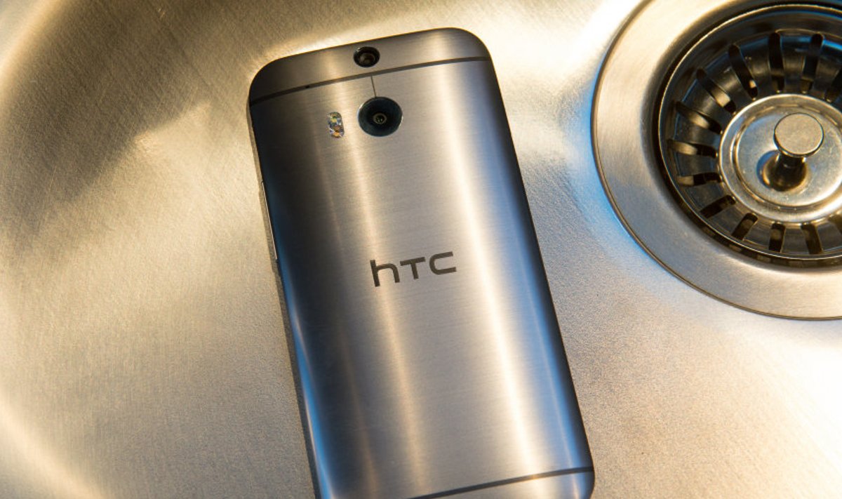 HTC One’il on üks tohutu tugevus: harjatud alumiiniumist väga soliidne korpus. Fotod: Ilmar Saabas