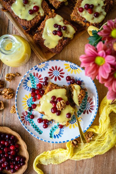 Vegan porgandikook vanillikastmega
