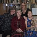ФОТО и ВИДЕО: Бабушки и внуки в одной квартире, или Плюсы и минусы совместного проживания