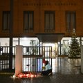 В Чехии объявлен траур после стрельбы в Карловом университете. По последним данным, там погибли 14 человек