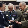 NATO peasekretär avaldas skandaali sattunud kindral Allenile toetust