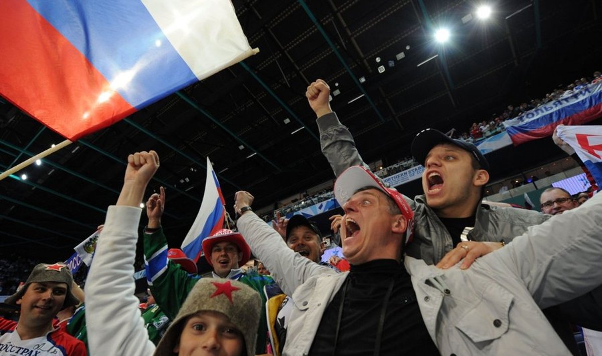 Venemaa fännid poolfinaali võidu järel